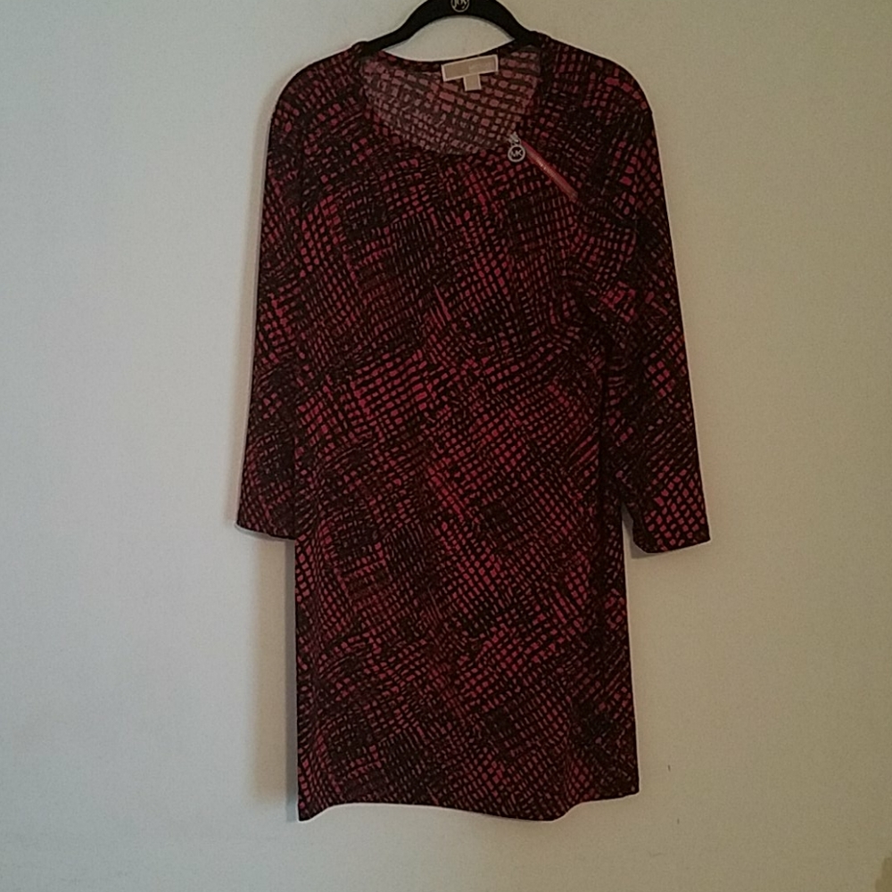 Red & black print dress